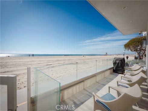 3407 W Oceanfront  , Newport Beach, CA