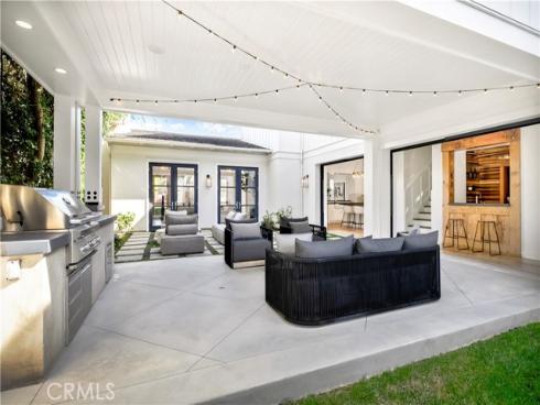 2217  Laurel   Place, Newport Beach, CA