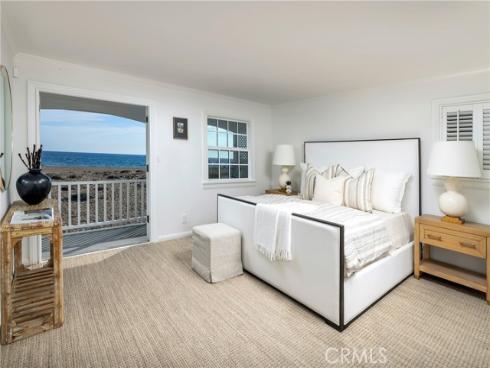 1516 E Ocean Front  , Newport Beach, CA