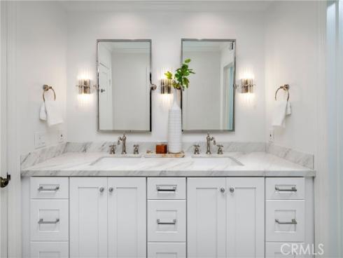 1516 E Ocean Front  , Newport Beach, CA