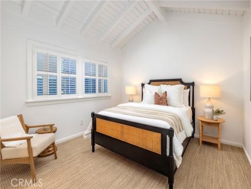 1516 E Ocean Front  , Newport Beach, CA