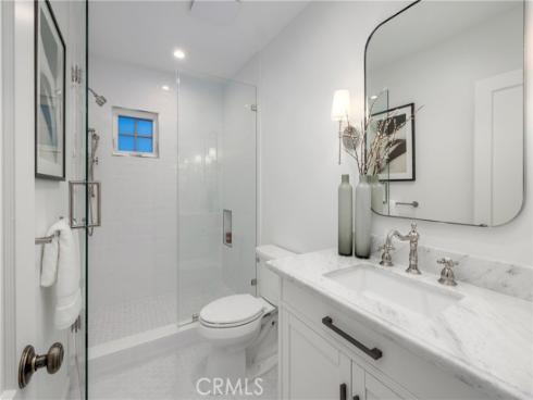 1516 E Ocean Front  , Newport Beach, CA