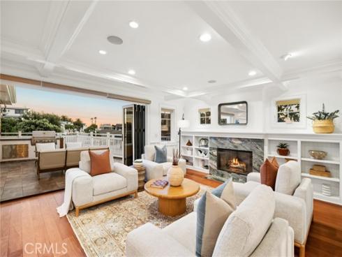 1701 E Balboa   Boulevard, Newport Beach, CA