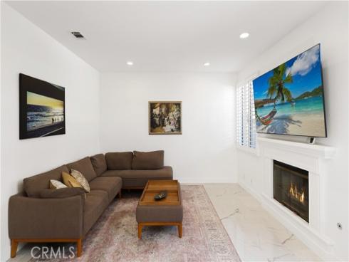 2421 E 16th  1 , Newport Beach, CA