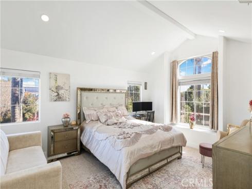 2421 E 16th  1 , Newport Beach, CA