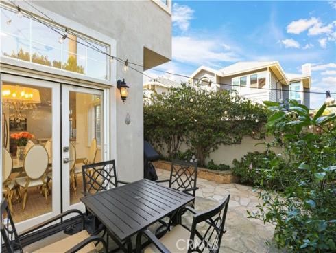 2421 E 16th  1 , Newport Beach, CA