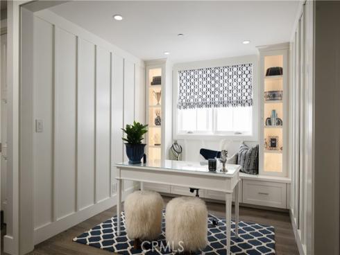 121  41st Street  , Newport Beach, CA