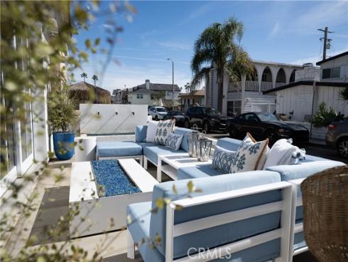 121  41st Street  , Newport Beach, CA