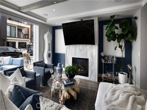 121  41st Street  , Newport Beach, CA