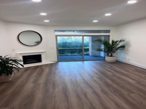 320  Villa Point  , Newport Beach, CA