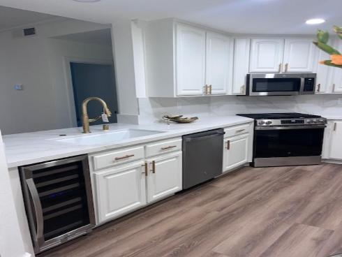 320  Villa Point  , Newport Beach, CA