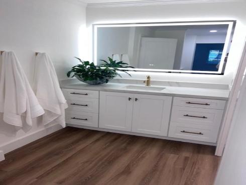 320  Villa Point  , Newport Beach, CA