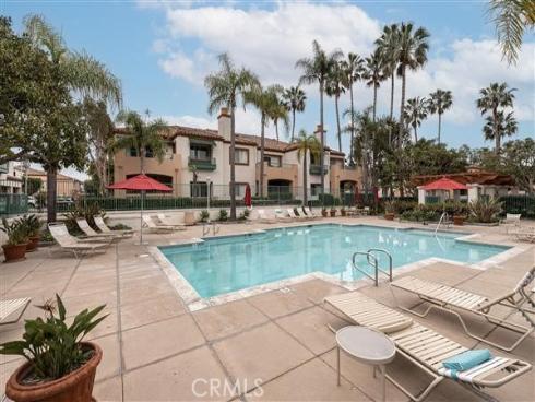 320  Villa Point  , Newport Beach, CA