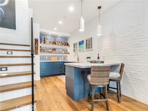 625  Saint James   Road, Newport Beach, CA