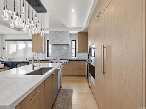 119  41st   Street, Newport Beach, CA