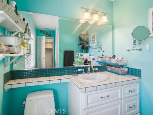 2033  Holiday  , Newport Beach, CA