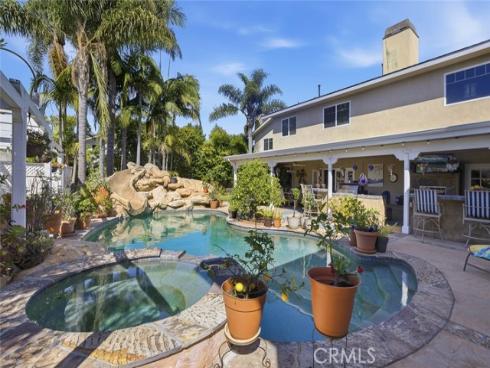 2033  Holiday  , Newport Beach, CA