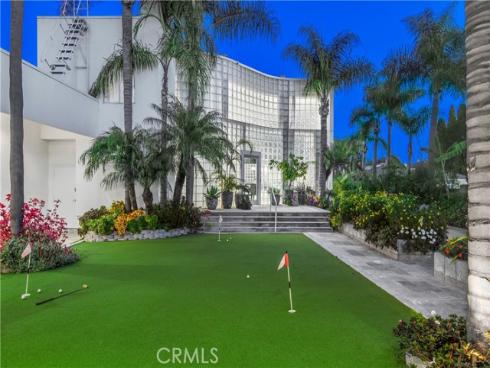 20301 S. Cypress Street