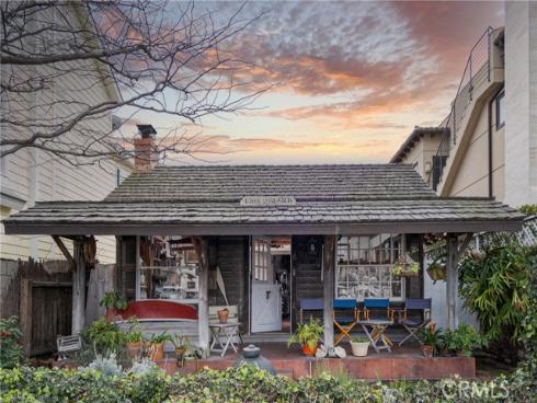 1207 N Bay Front , Newport Beach, CA