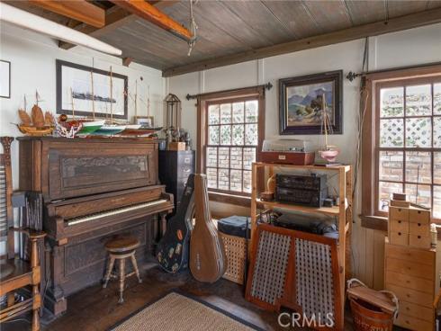 1207 N Bay Front , Newport Beach, CA