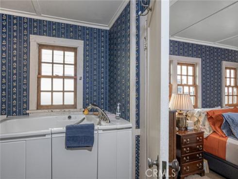 1207 N Bay Front , Newport Beach, CA