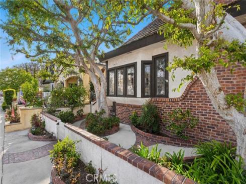 215 Opal , Newport Beach, CA