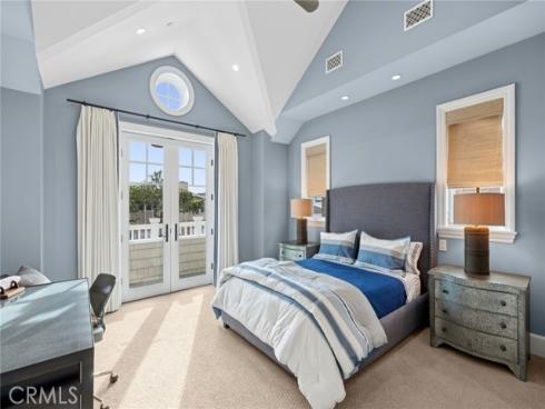 1324 E Balboa , Newport Beach, CA