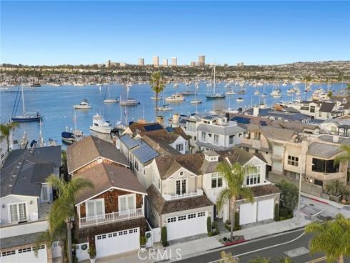 1324 E Balboa , Newport Beach, CA