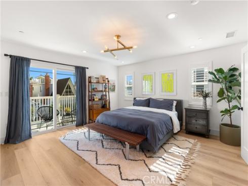 315  Lugonia   Street, Newport Beach, CA