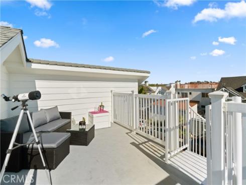 315  Lugonia   Street, Newport Beach, CA