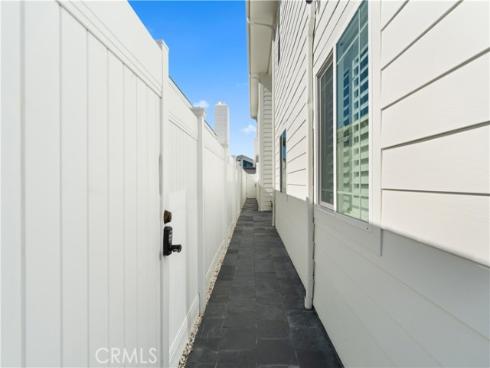 315  Lugonia   Street, Newport Beach, CA