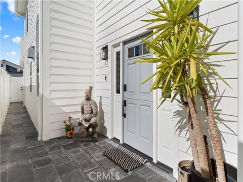 315  Lugonia   Street, Newport Beach, CA