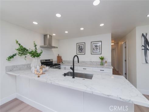 920 W Balboa  , Newport Beach, CA