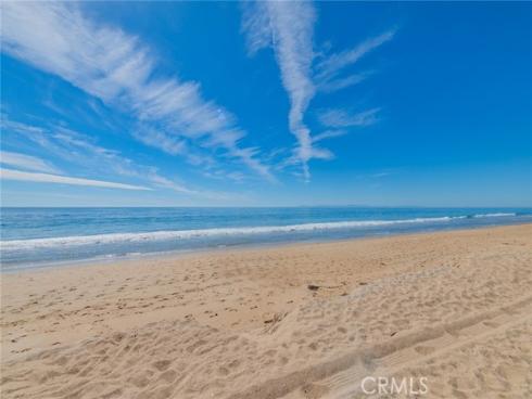 920 W Balboa  , Newport Beach, CA