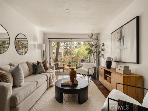 102 Scholz Plaza 239