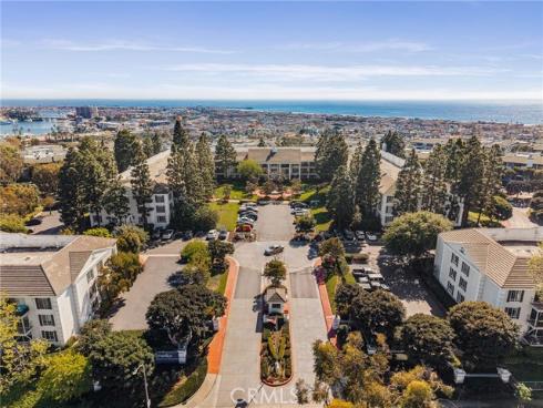 102  Scholz Plaza  239 , Newport Beach, CA