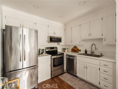 102  Scholz Plaza  239 , Newport Beach, CA