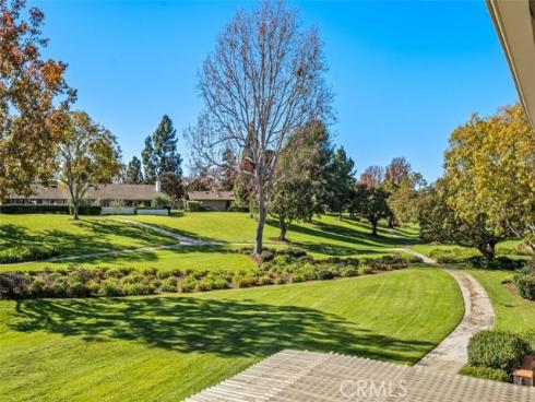 525  Vista Flora  , Newport Beach, CA