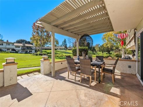 525  Vista Flora  , Newport Beach, CA