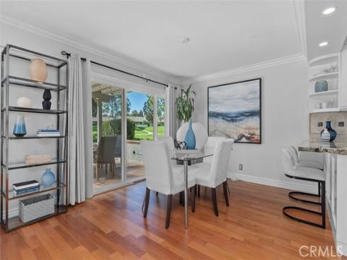 525  Vista Flora  , Newport Beach, CA