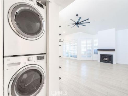 240  Nice  302 , Newport Beach, CA