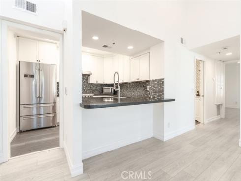 240  Nice  302 , Newport Beach, CA