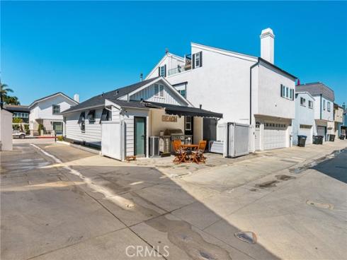 306  Alvarado  , Newport Beach, CA