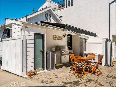 306  Alvarado  , Newport Beach, CA