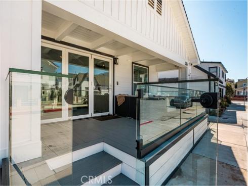306  Alvarado  , Newport Beach, CA