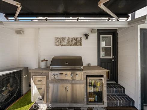 306  Alvarado  , Newport Beach, CA