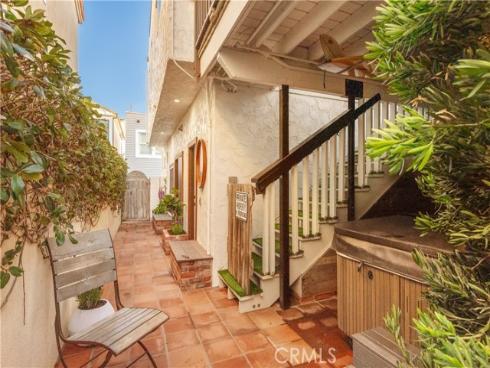 106  31st   Street, Newport Beach, CA