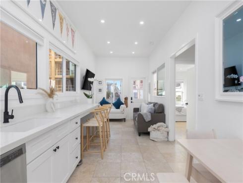 106  31st   Street, Newport Beach, CA