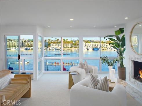 536  Via Lido Nord  , Newport Beach, CA