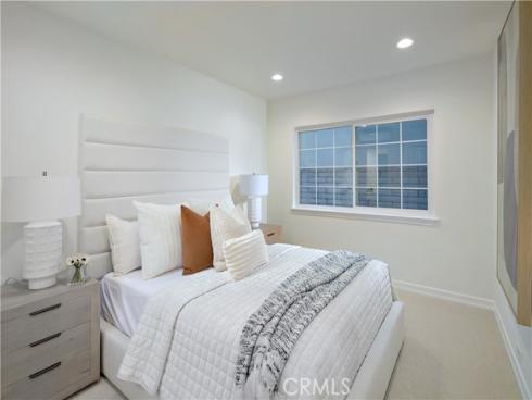 536  Via Lido Nord  , Newport Beach, CA